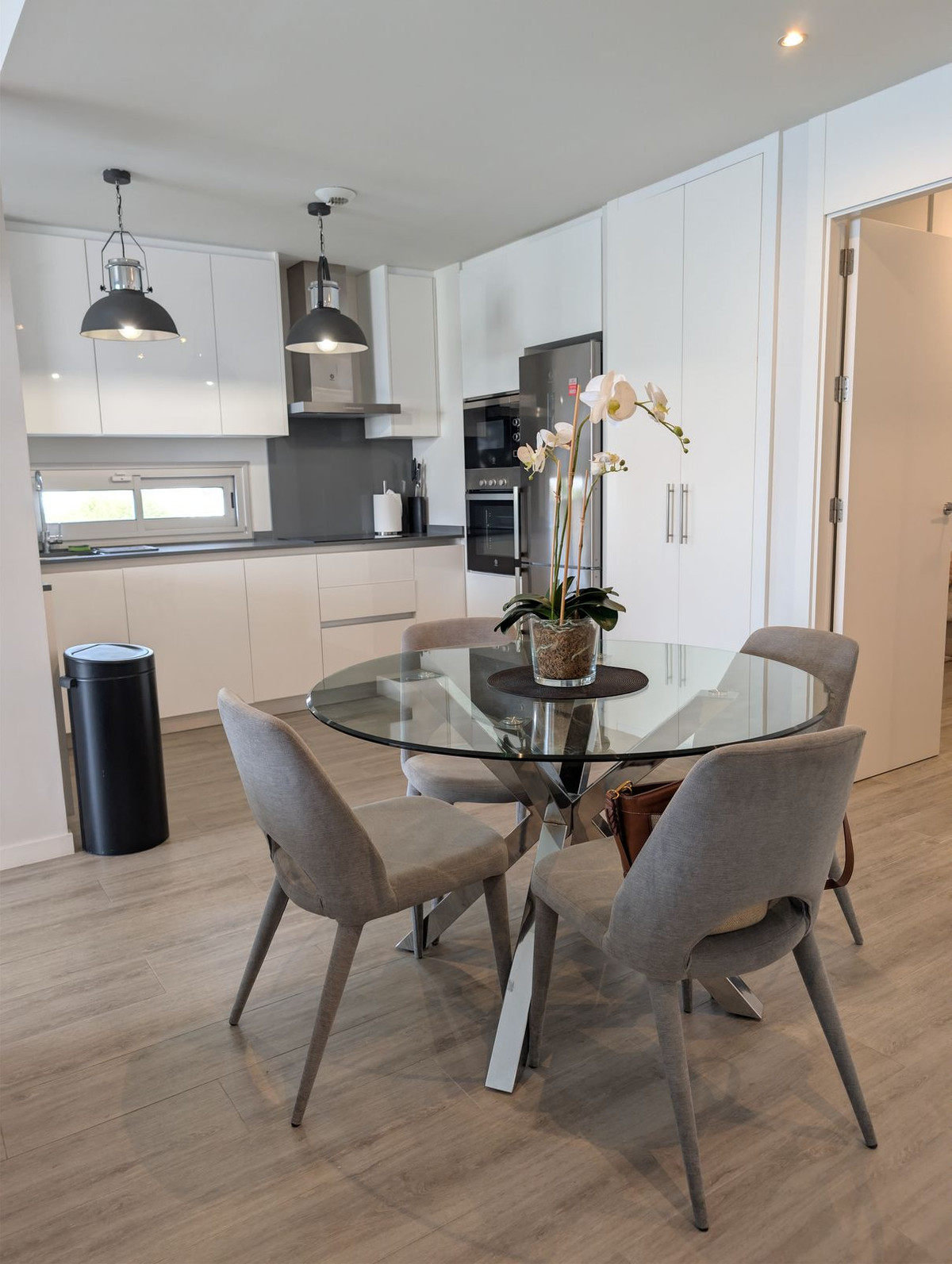Appartement te koop in Estepona | 3 slaapkamers H5449240