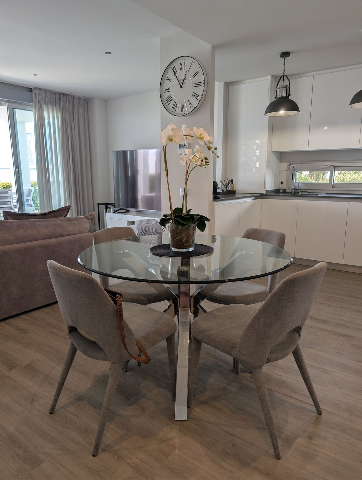 Appartement te koop in Estepona | 3 slaapkamers H5449240