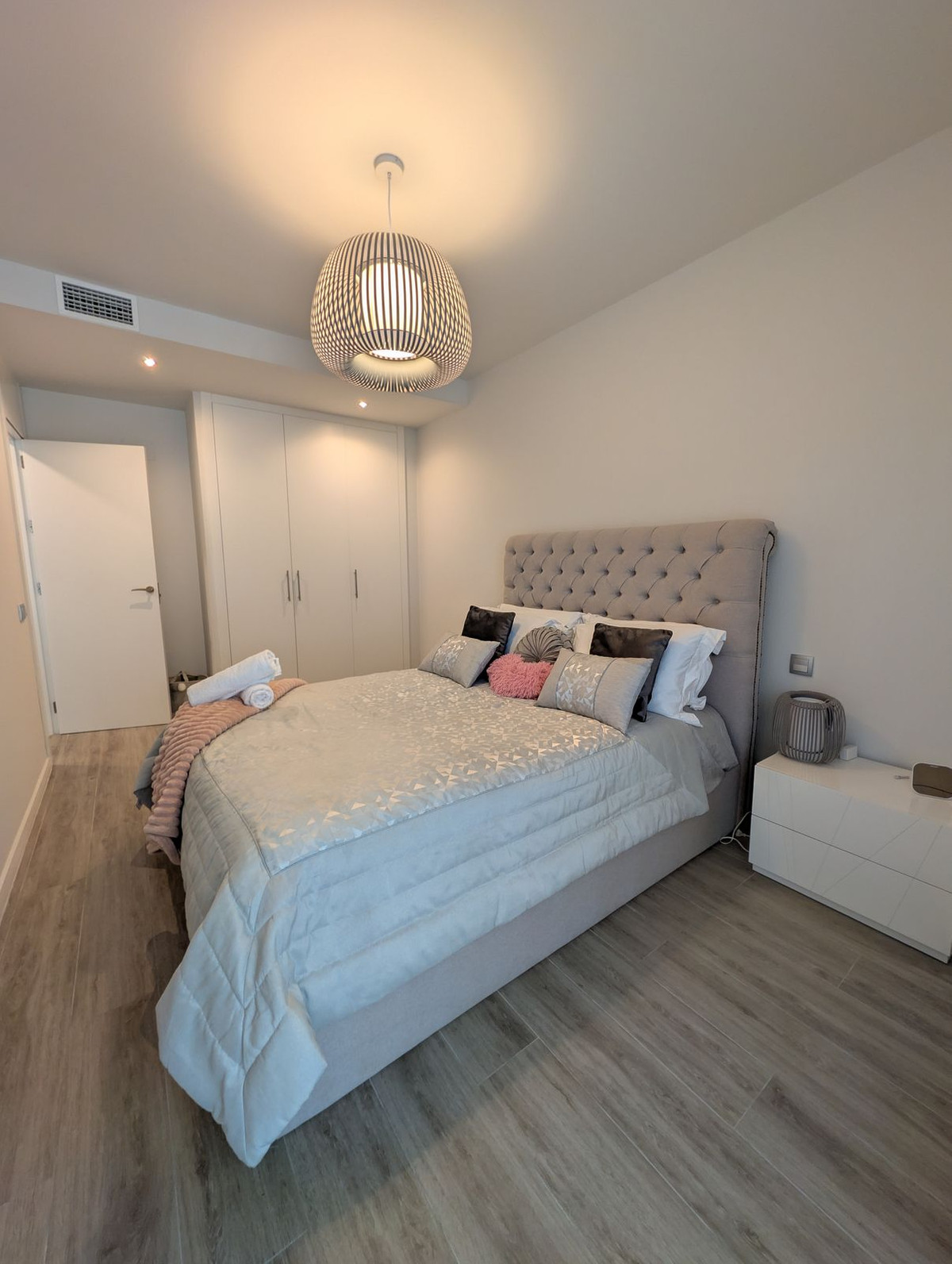 Appartement te koop in Estepona | 3 slaapkamers H5449240