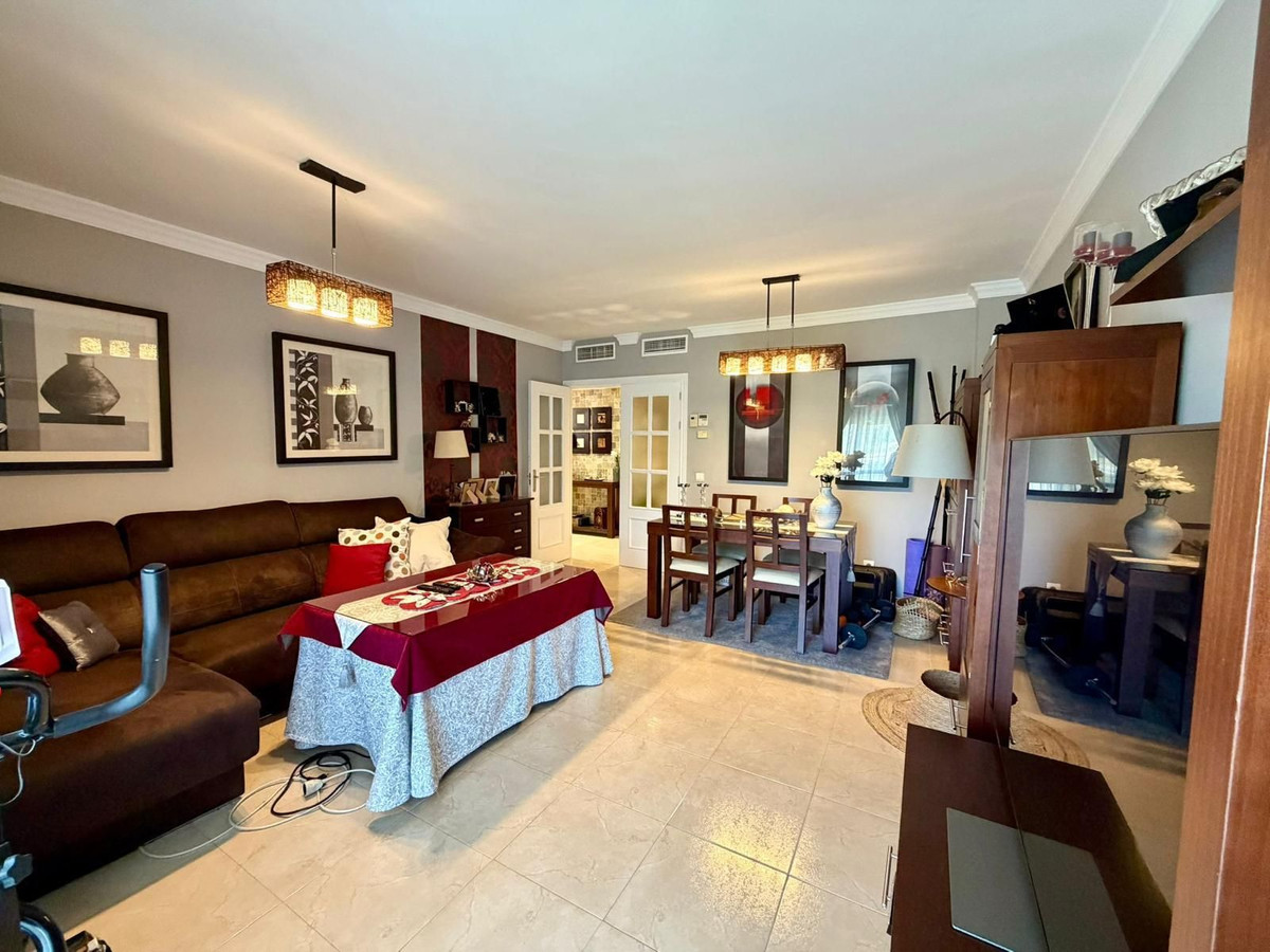 Percelen te koop in Estepona | 4 slaapkamers H5449627