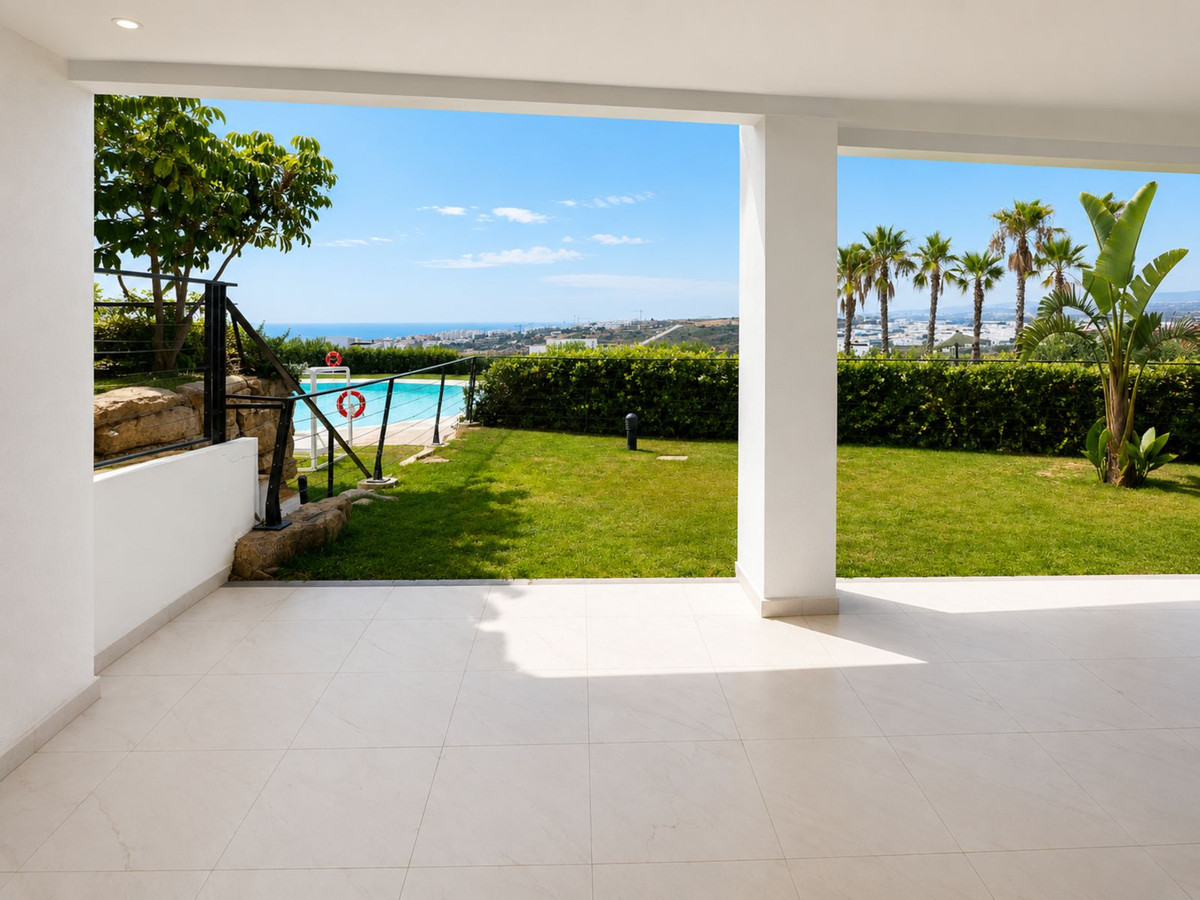 Appartement te koop in Estepona | 2 slaapkamers H5449684