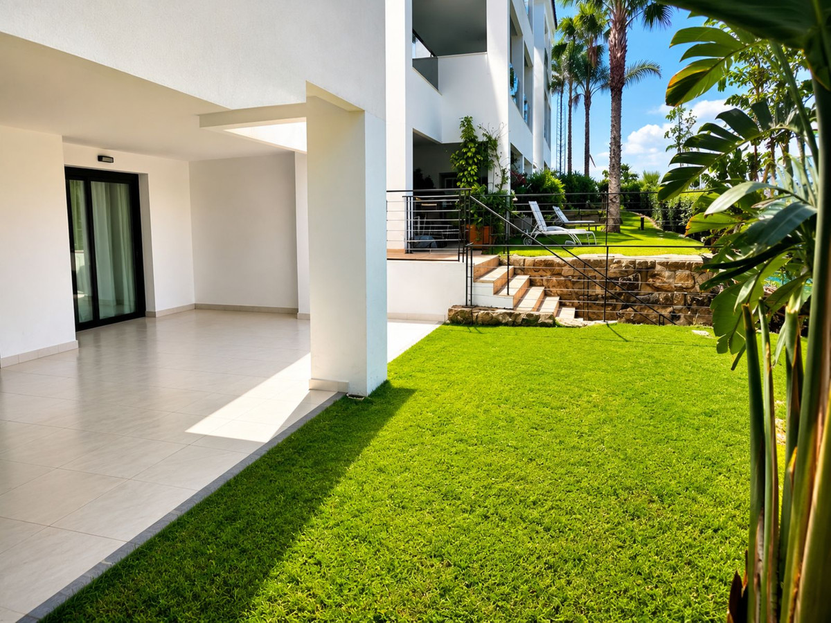 Appartement te koop in Estepona | 2 slaapkamers H5449684