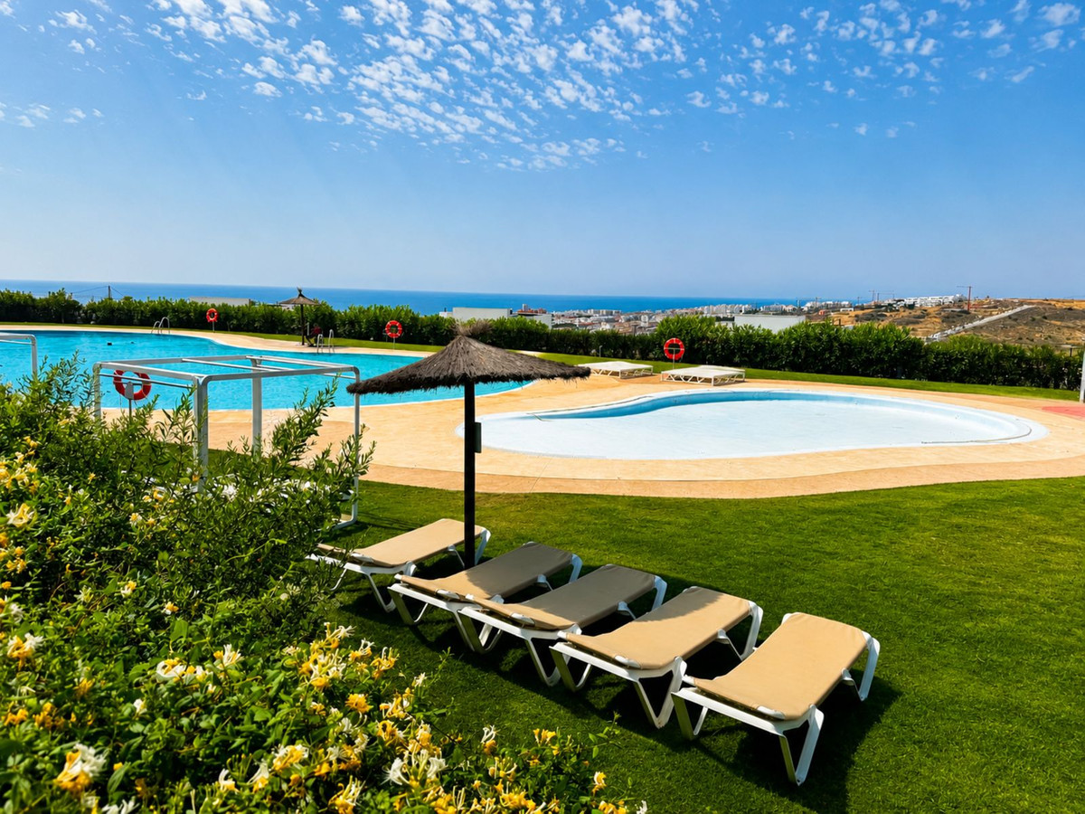 Appartement te koop in Estepona | 2 slaapkamers H5449684