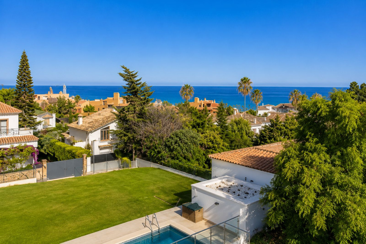 Appartement te koop in Estepona | 3 slaapkamers H5450479