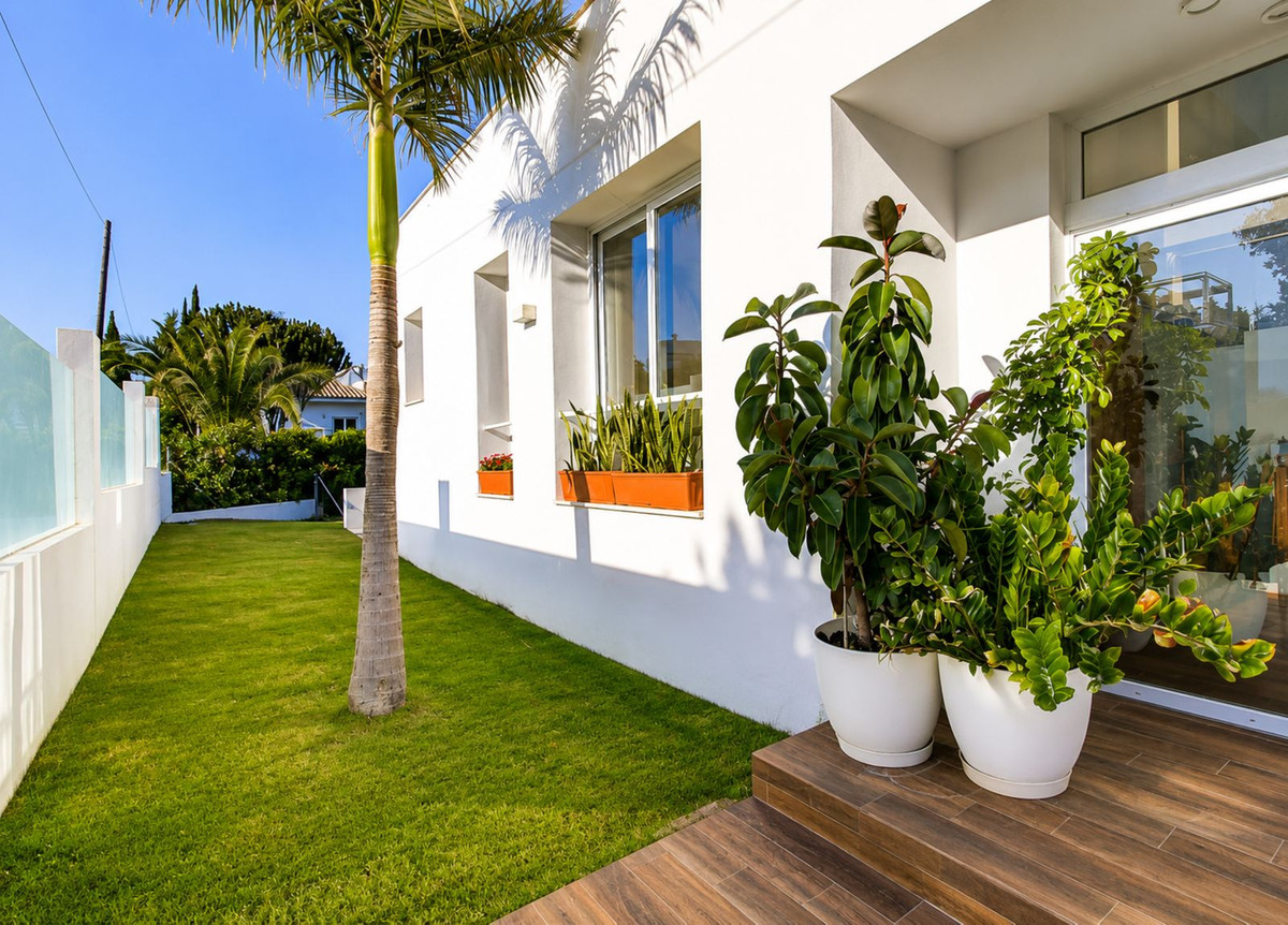 Appartement te koop in Estepona | 3 slaapkamers H5450479