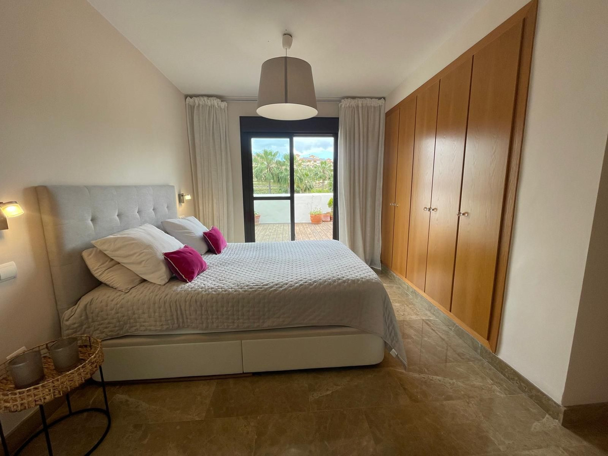 Appartement te koop in Estepona | 2 slaapkamers H5451853
