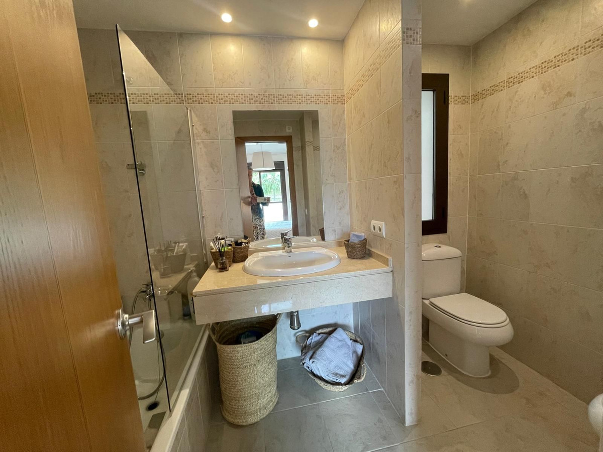 Appartement te koop in Estepona | 2 slaapkamers H5451853