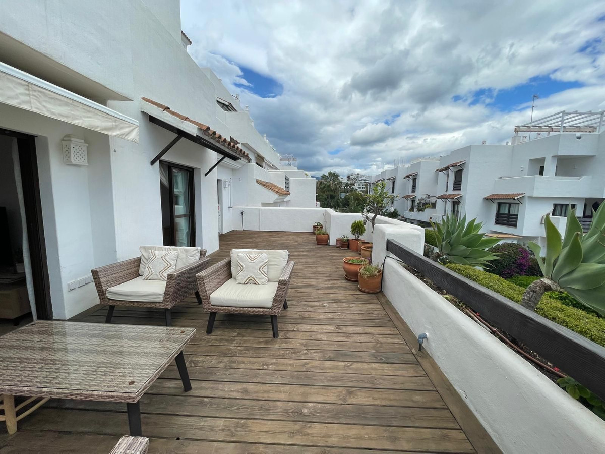Appartement te koop in Estepona | 2 slaapkamers H5451853