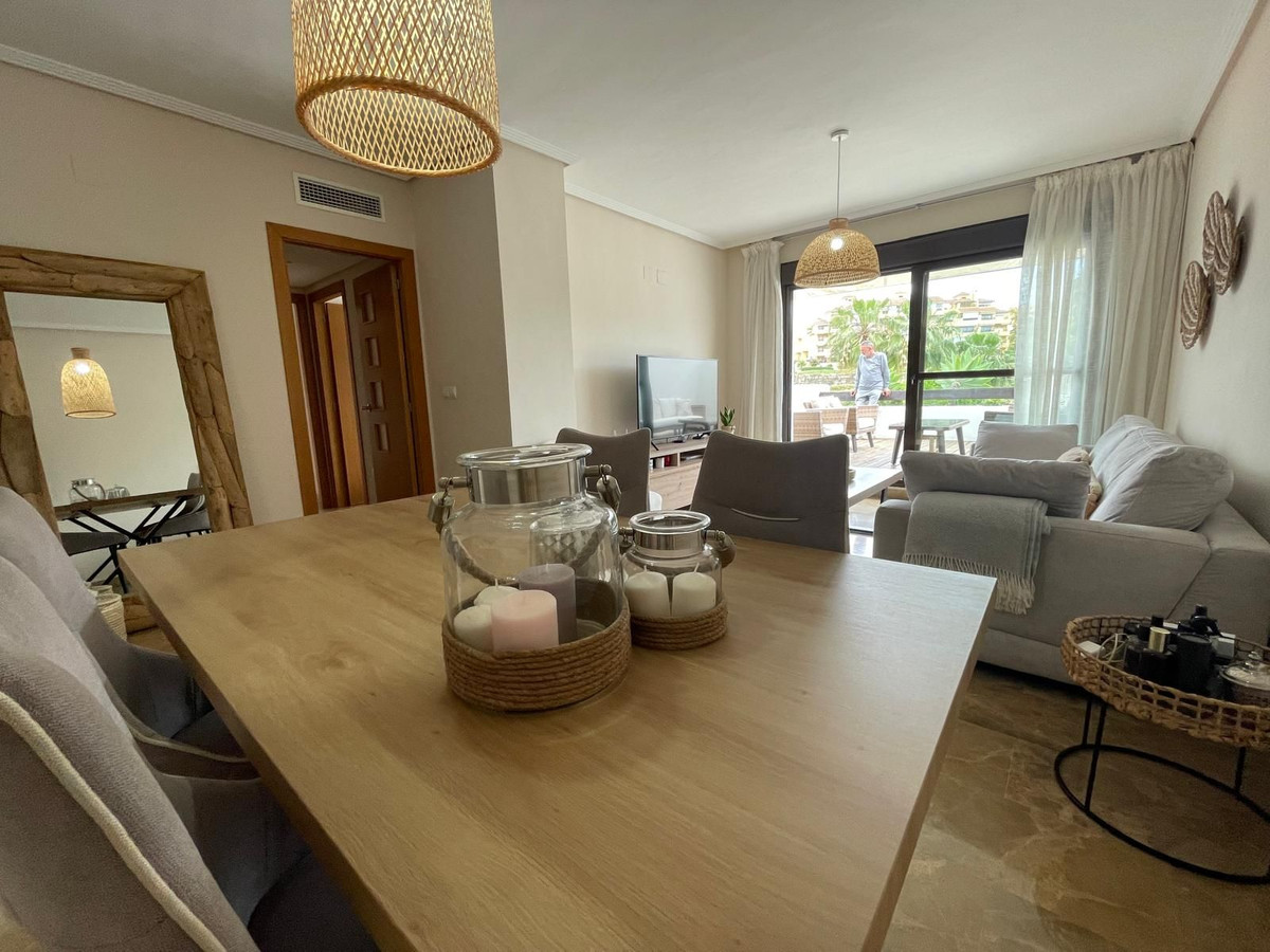 Appartement te koop in Estepona | 2 slaapkamers H5451853