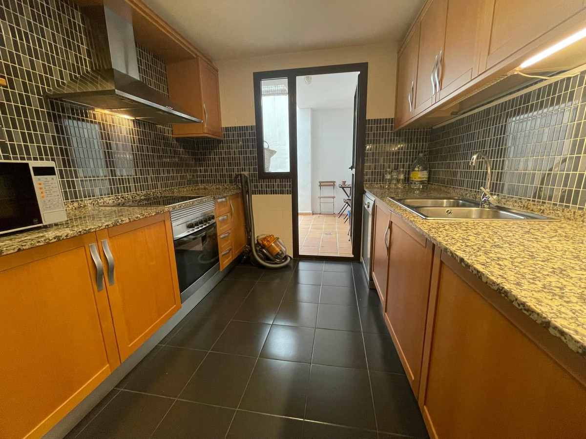 Appartement te koop in Estepona | 2 slaapkamers H5451853
