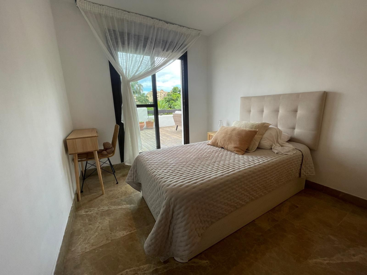 Appartement te koop in Estepona | 2 slaapkamers H5451853