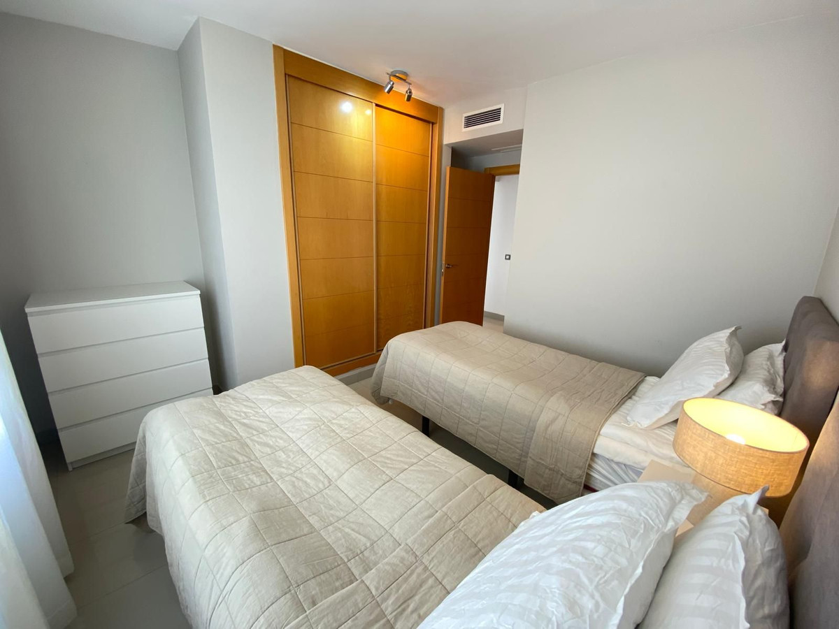 Appartement te koop in Estepona | 2 slaapkamers H5451976