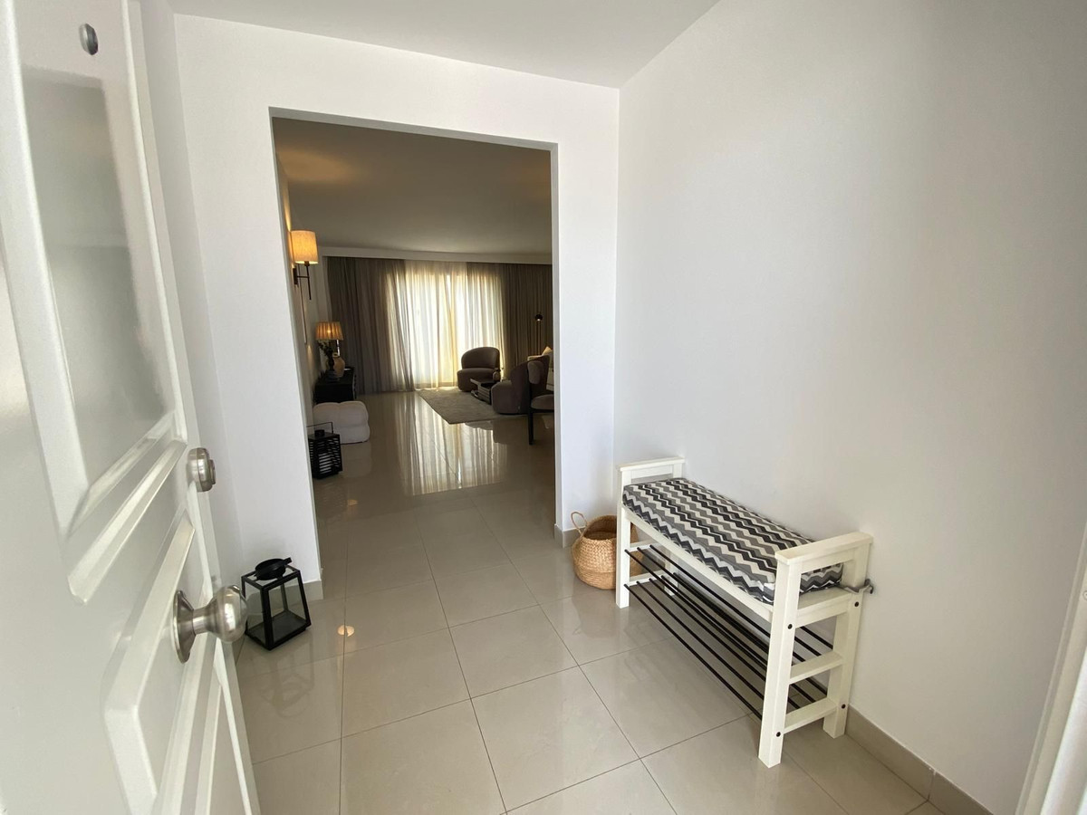Appartement te koop in Estepona | 2 slaapkamers H5451976