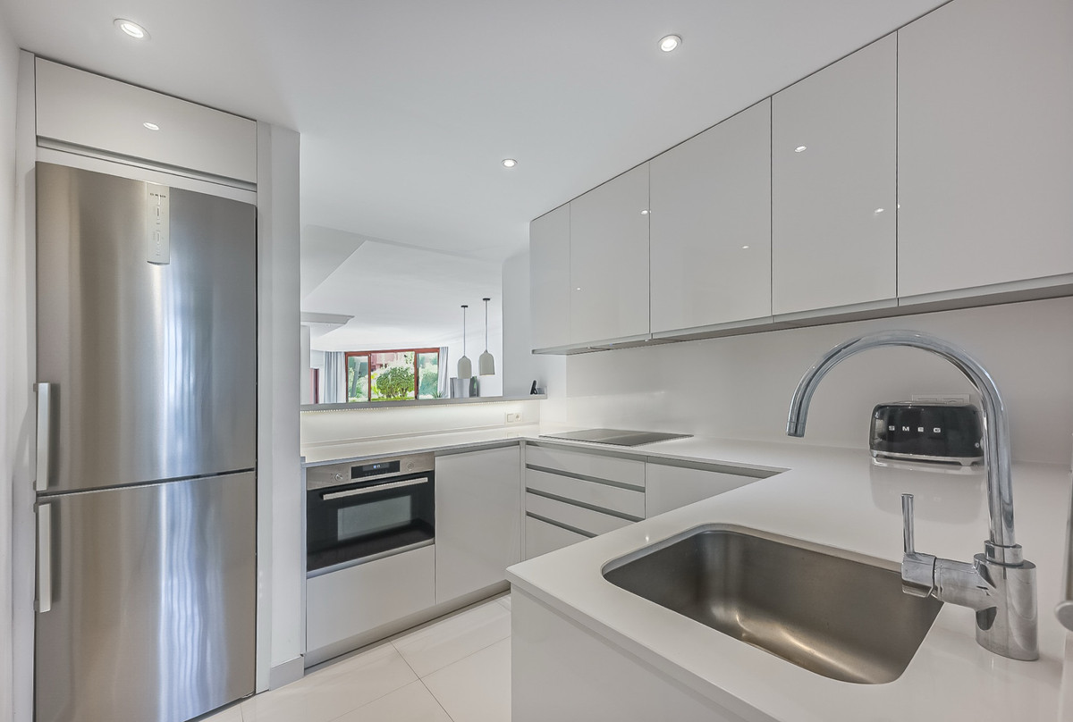 Appartement te koop in Estepona | 2 slaapkamers H5452510