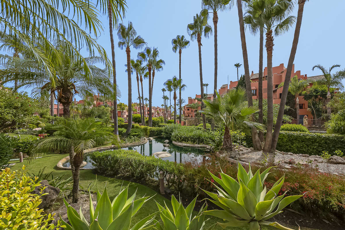 Appartement te koop in Estepona | 2 slaapkamers H5452510