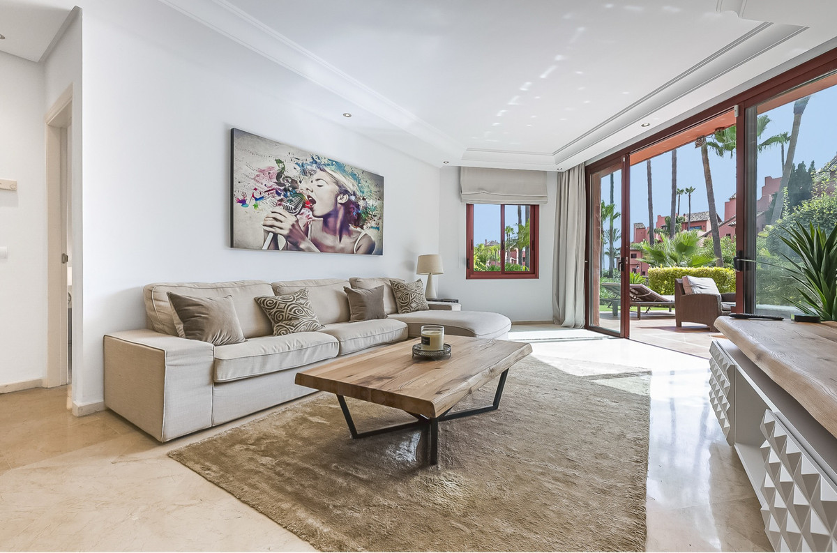 Appartement te koop in Estepona | 2 slaapkamers H5452510