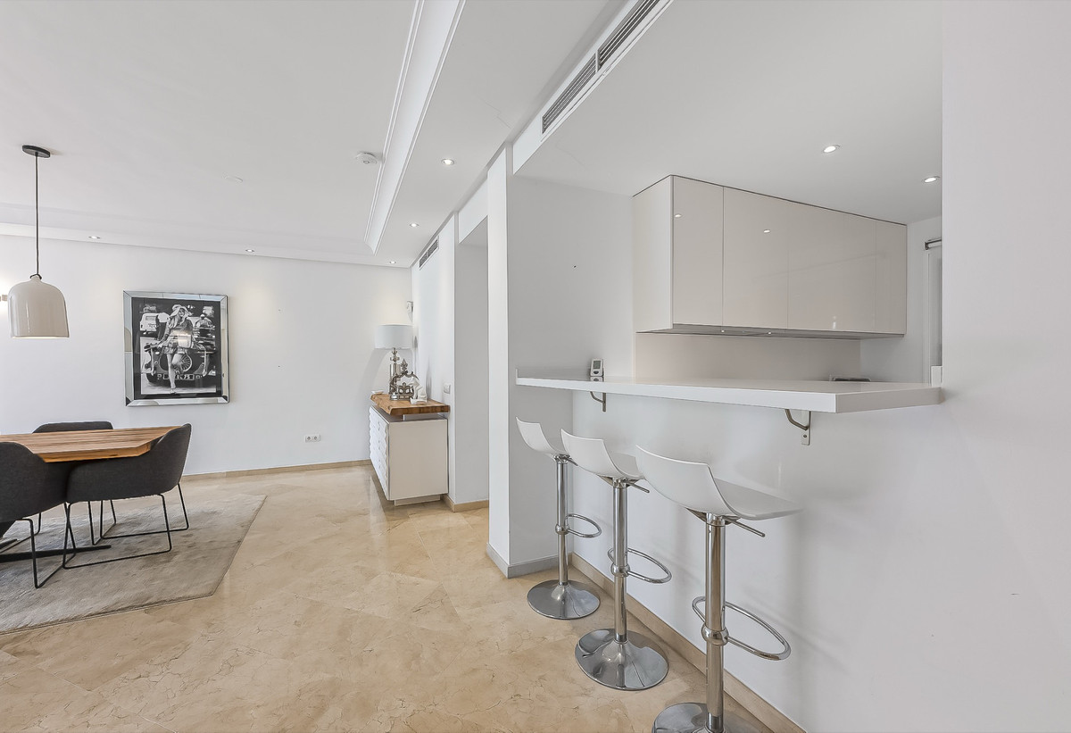 Appartement te koop in Estepona | 2 slaapkamers H5452510