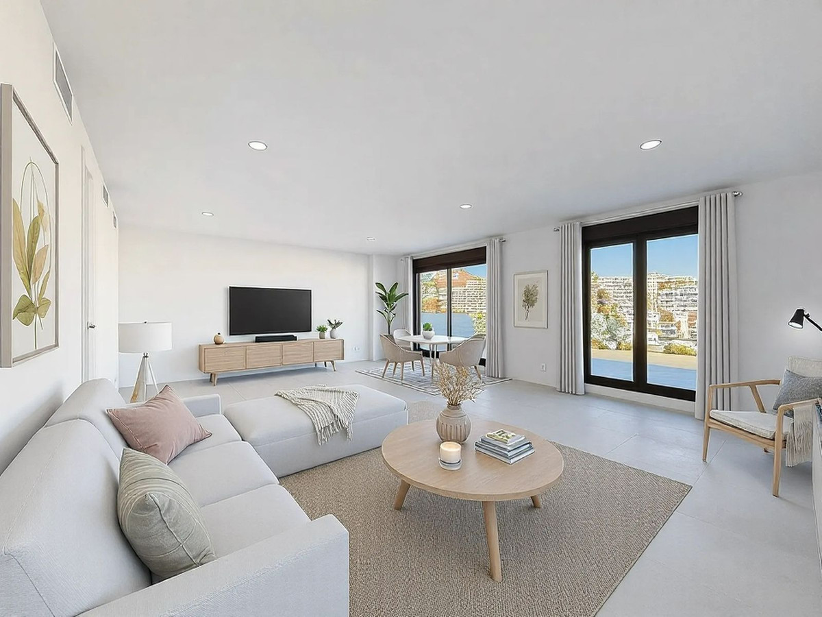 Appartement te koop in Estepona | 3 slaapkamers H5453488
