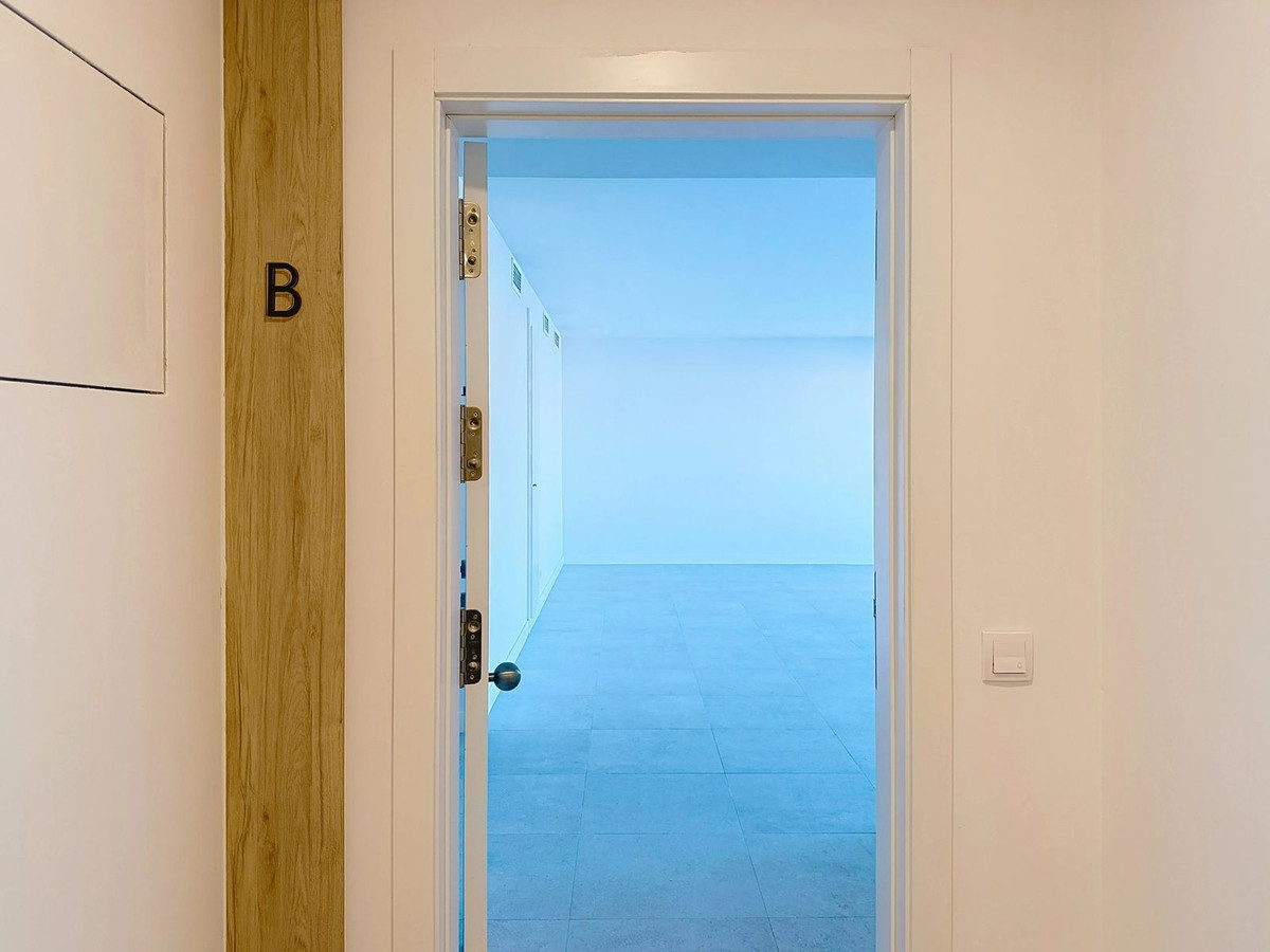 Appartement te koop in Estepona | 3 slaapkamers H5453488