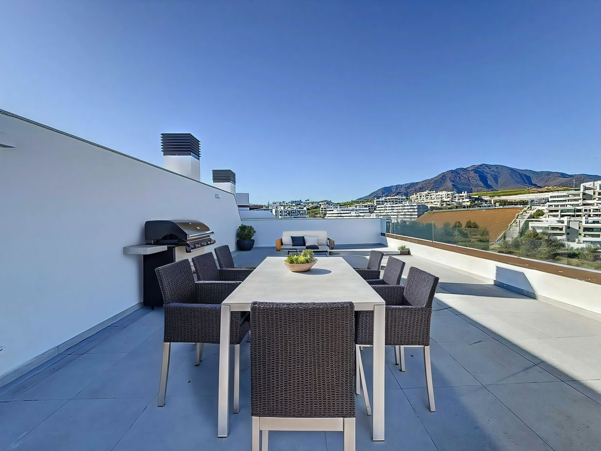 Appartement te koop in Estepona | 3 slaapkamers H5453488