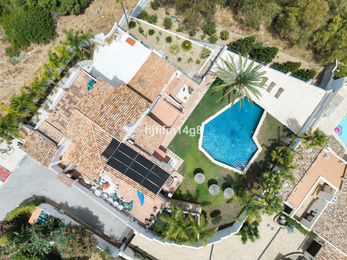 Appartement te koop in Estepona | 6 slaapkamers H5453968