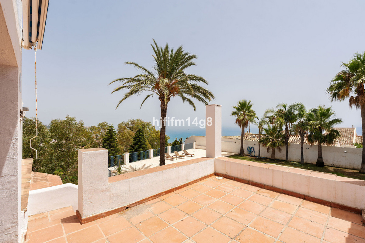 Appartement te koop in Estepona | 6 slaapkamers H5453968