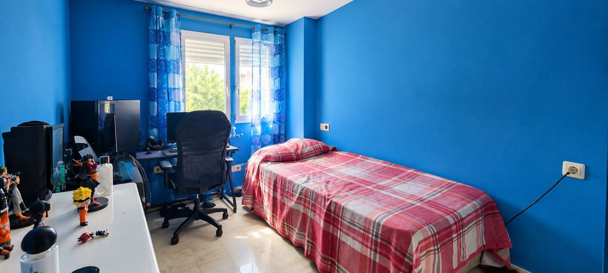 Appartement te koop in Estepona | 3 slaapkamers H5455012