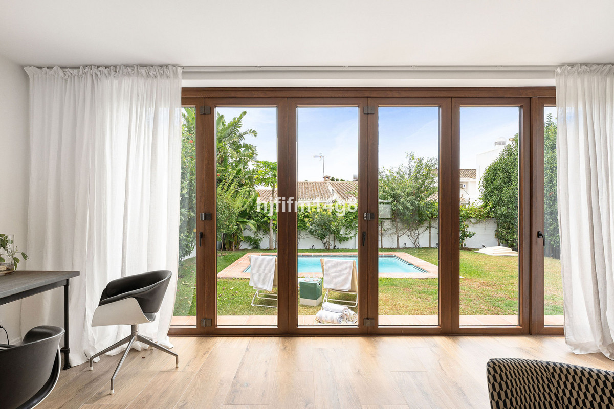 Huis te koop in Estepona | 3 slaapkamers H5455129