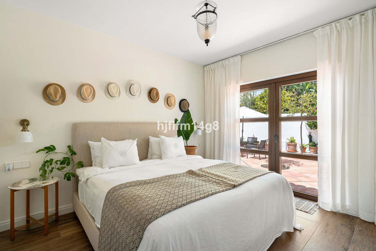Huis te koop in Estepona | 3 slaapkamers H5455129