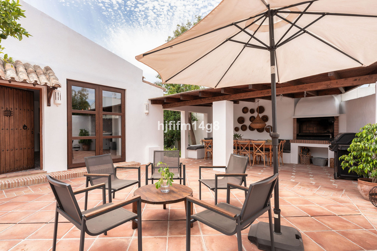 Huis te koop in Estepona | 3 slaapkamers H5455129