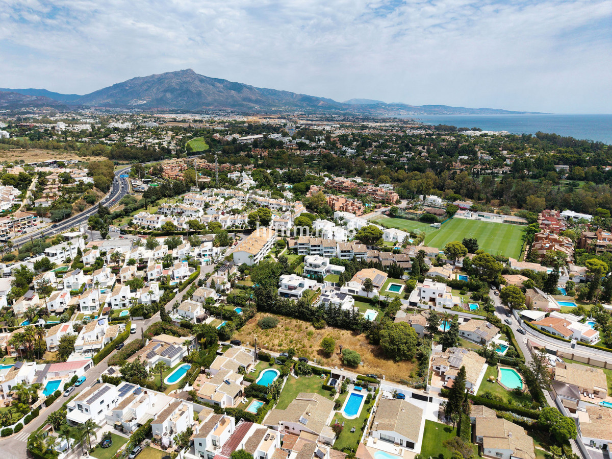 Huis te koop in Estepona | 3 slaapkamers H5455129
