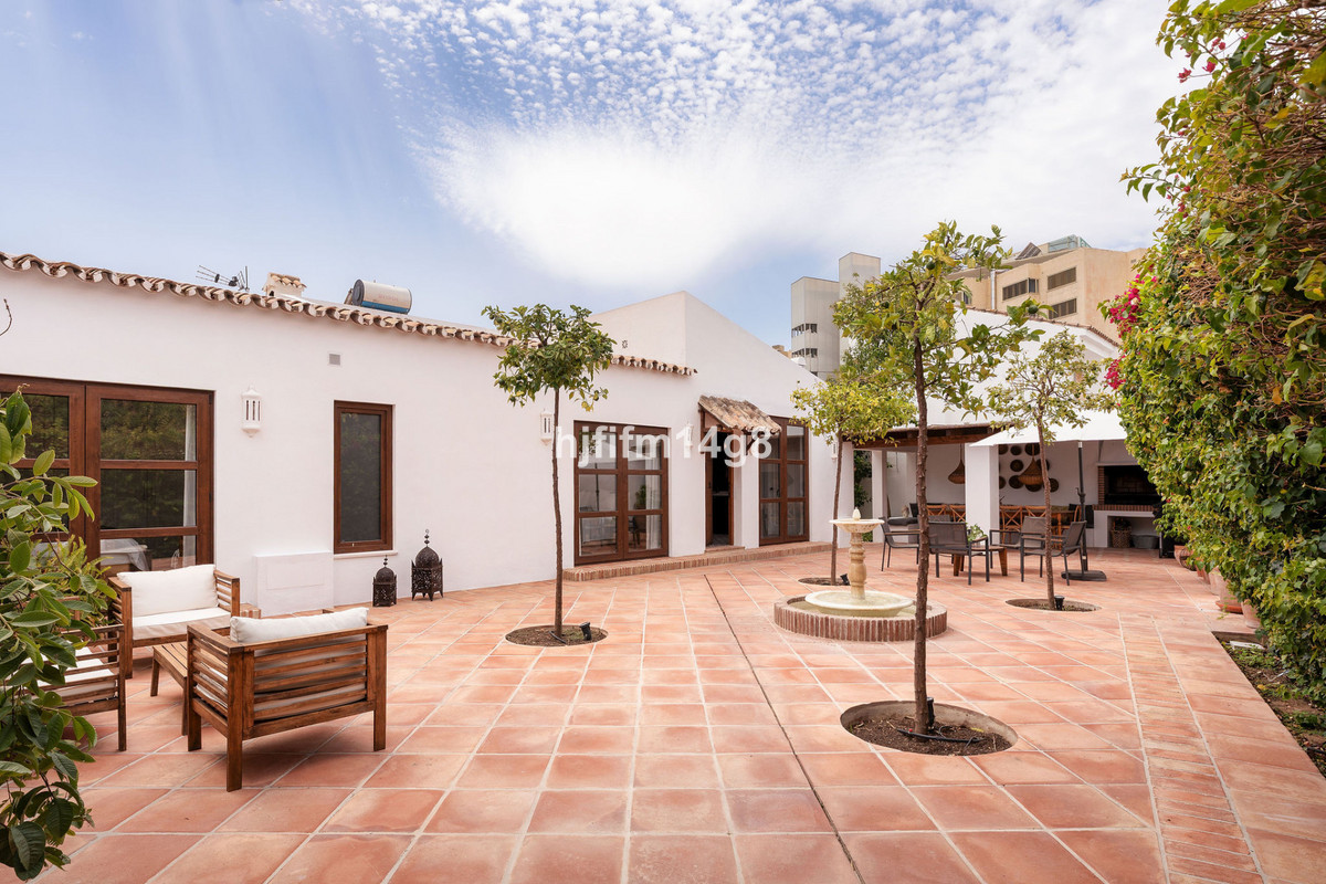 Huis te koop in Estepona | 3 slaapkamers H5455129