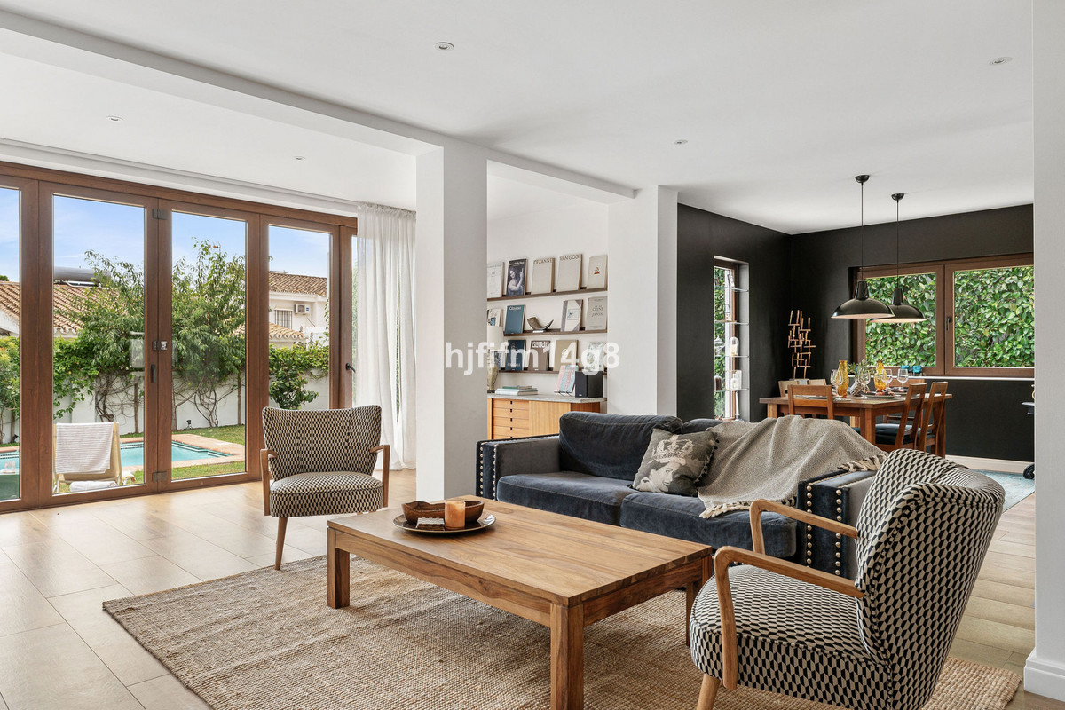 Huis te koop in Estepona | 3 slaapkamers H5455129