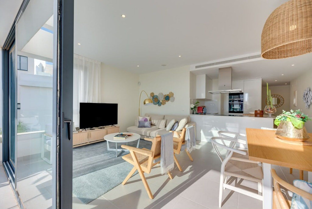 Appartement te koop in Estepona | 3 slaapkamers H5455270