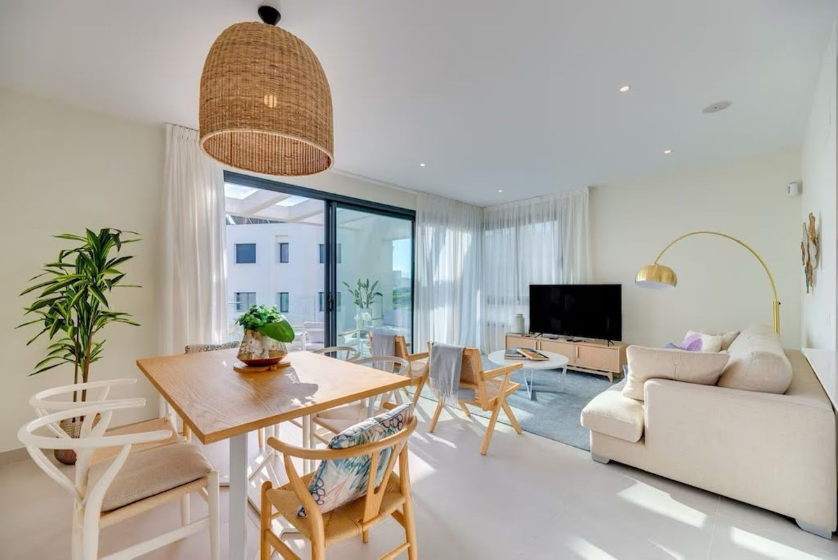 Appartement te koop in Estepona | 3 slaapkamers H5455270