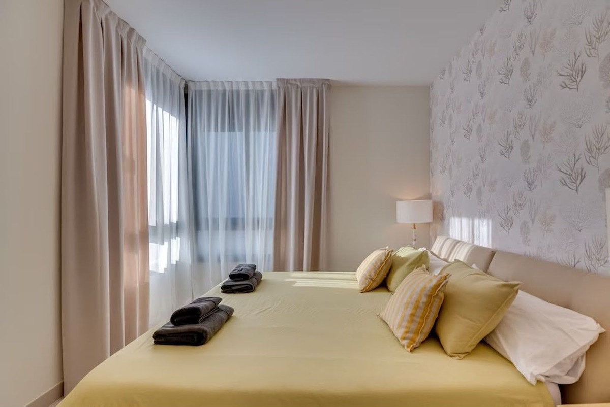 Appartement te koop in Estepona | 3 slaapkamers H5455270