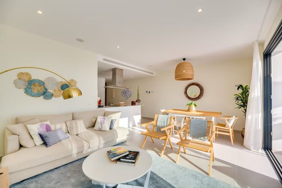 Appartement te koop in Estepona | 3 slaapkamers H5455270