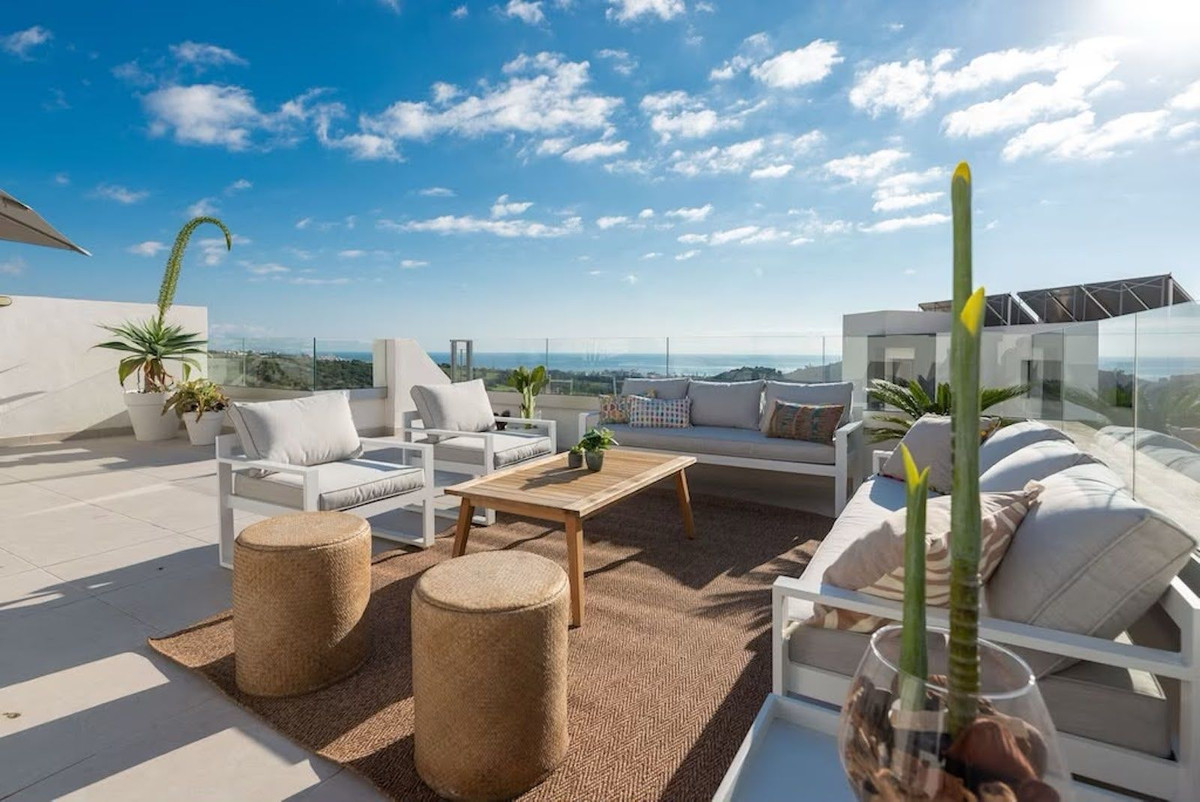 Appartement te koop in Estepona | 3 slaapkamers H5455270