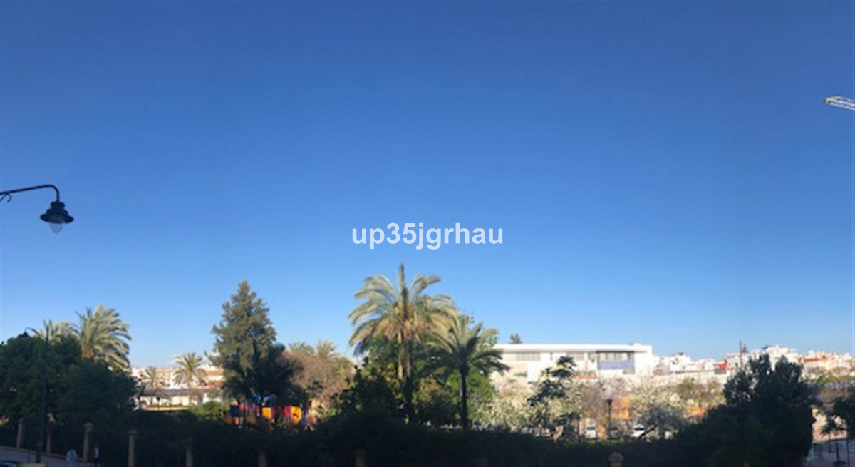 Huis te koop in Estepona | 2 slaapkamers H5455384