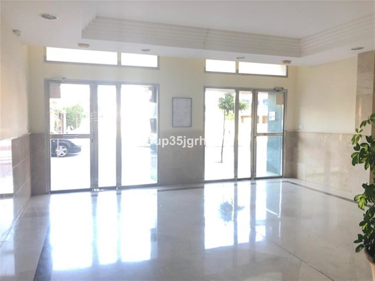 Huis te koop in Estepona | 2 slaapkamers H5455384
