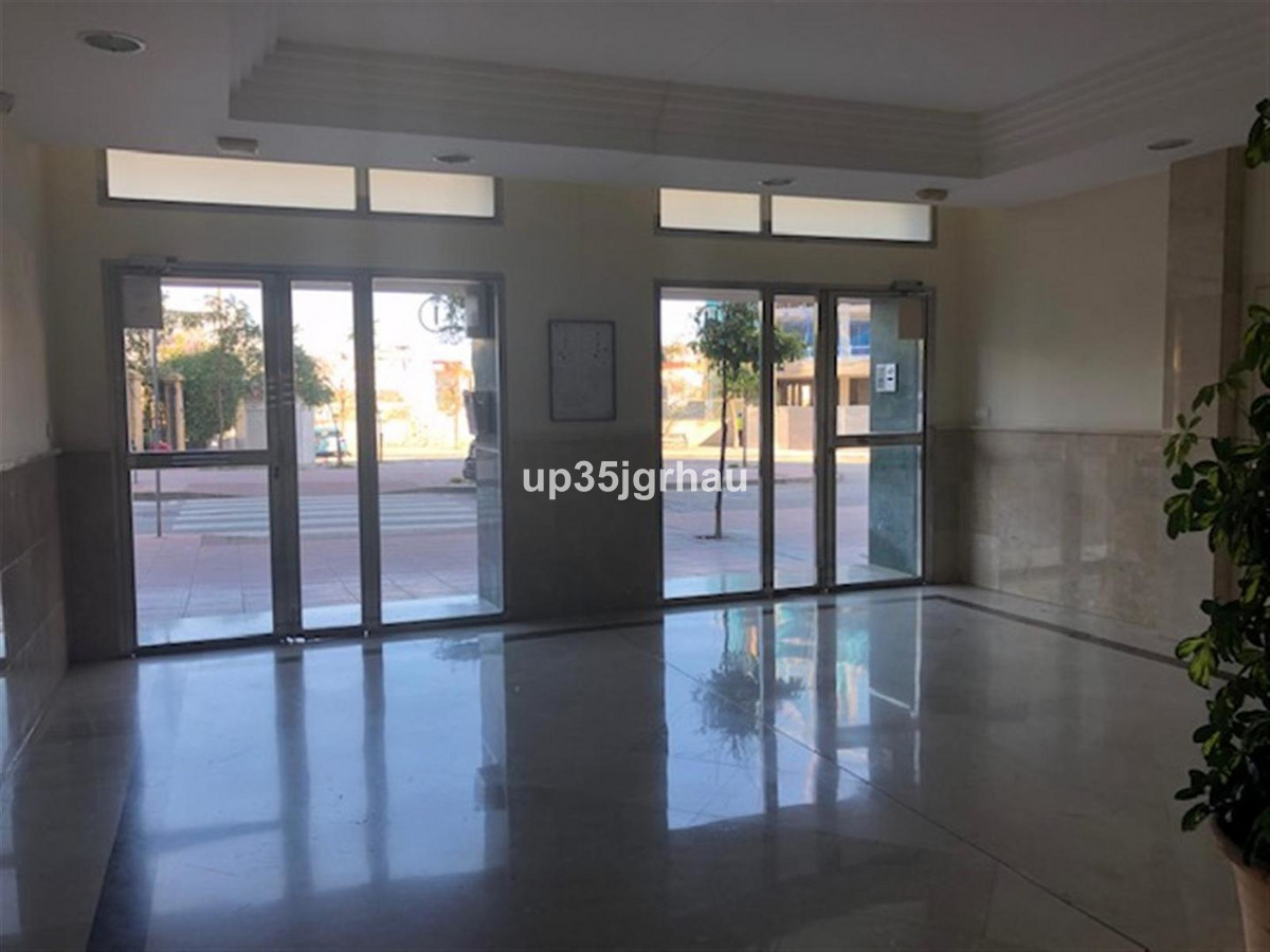 Huis te koop in Estepona | 2 slaapkamers H5455384