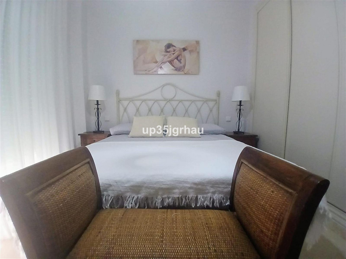 Appartement te koop in Estepona | 2 slaapkamers H5455426
