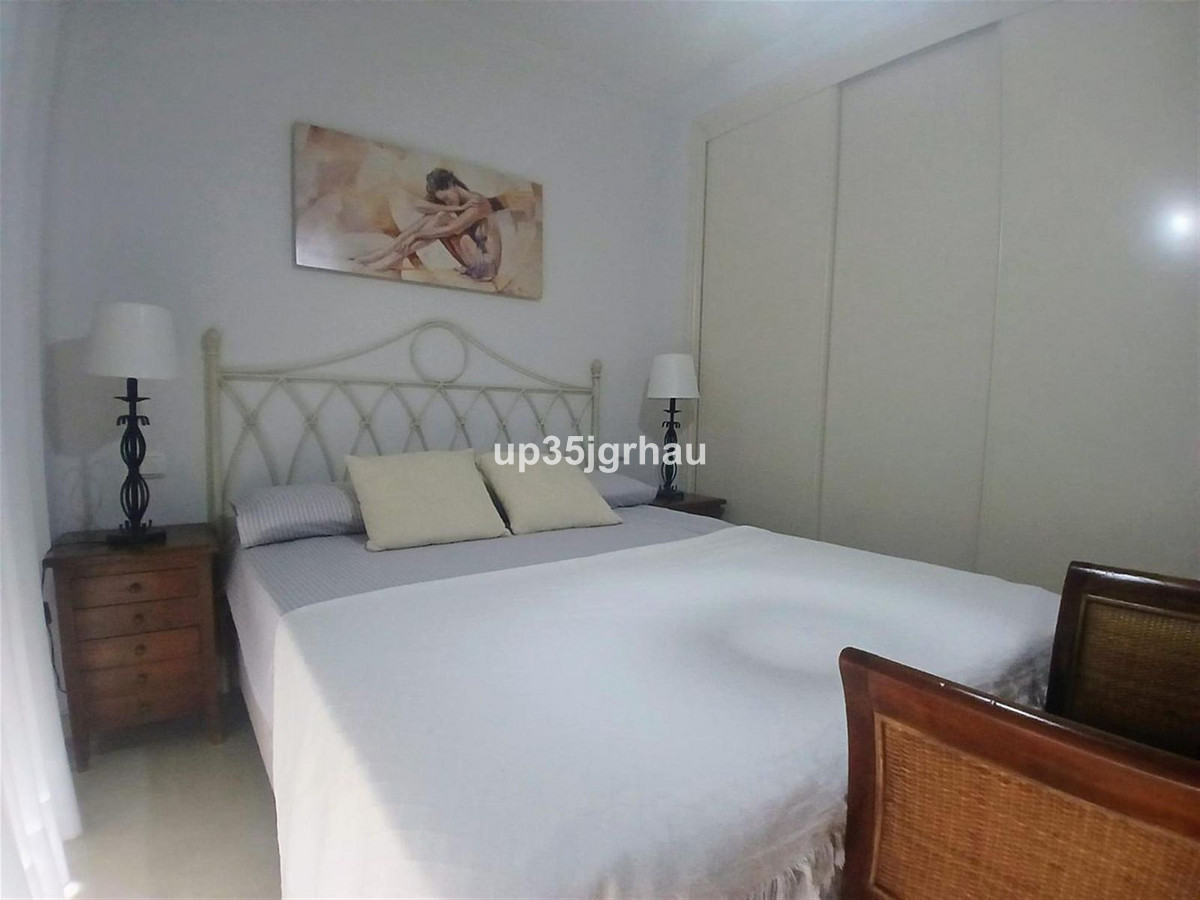Appartement te koop in Estepona | 2 slaapkamers H5455426
