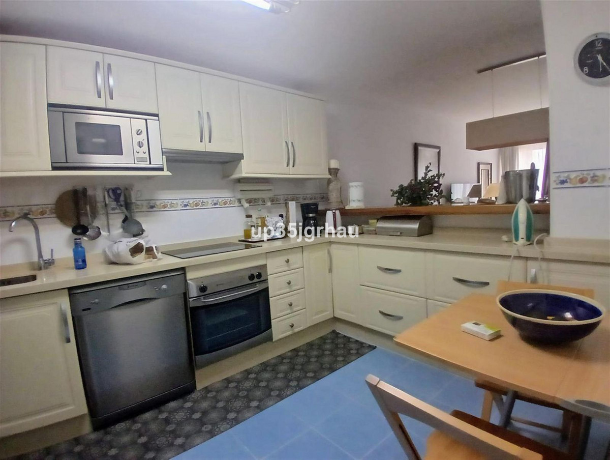 Appartement te koop in Estepona | 2 slaapkamers H5455426