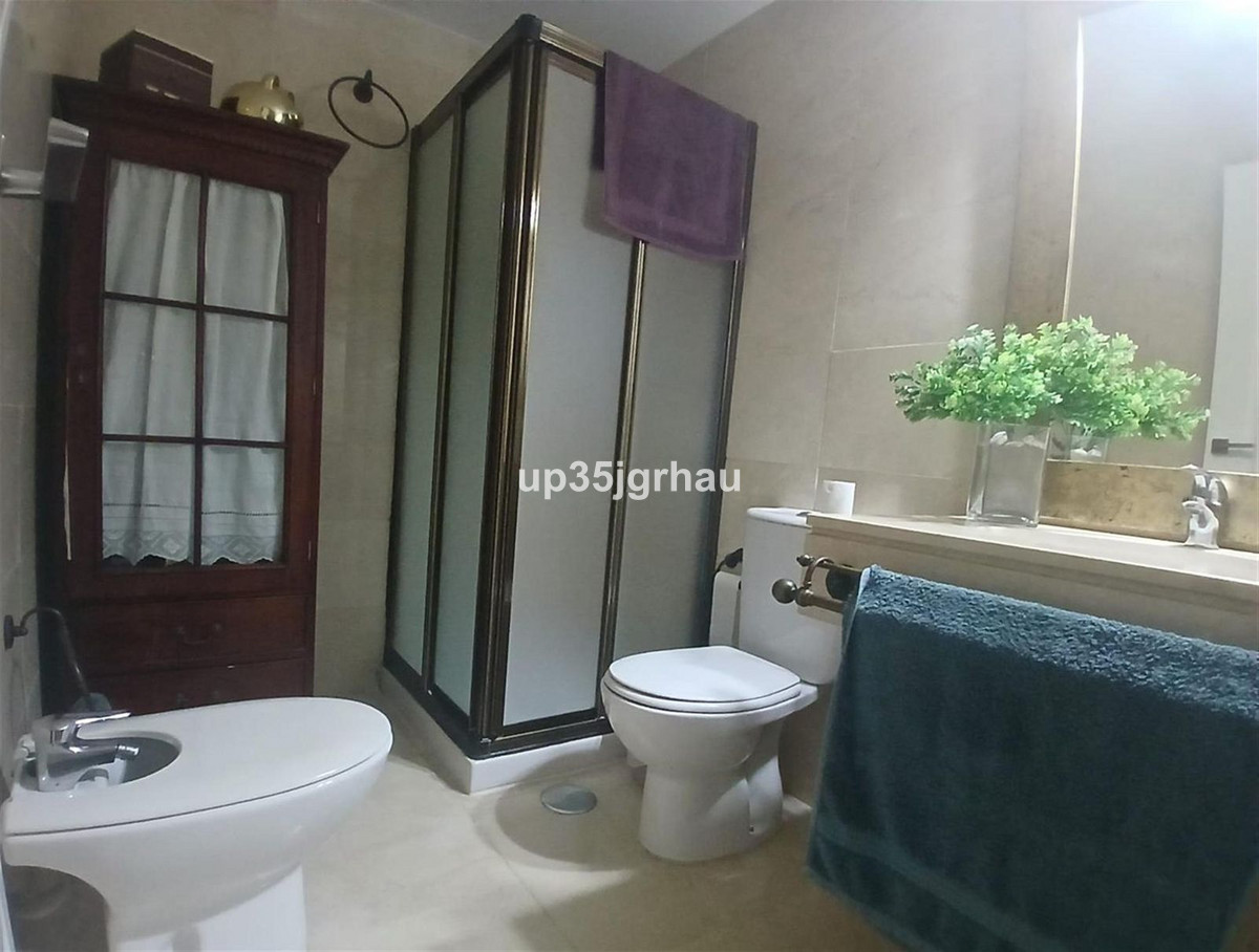 Appartement te koop in Estepona | 2 slaapkamers H5455426