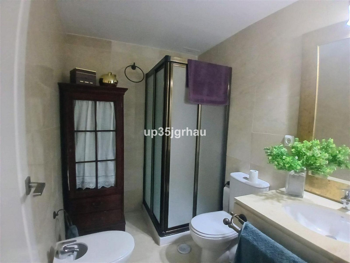 Appartement te koop in Estepona | 2 slaapkamers H5455426