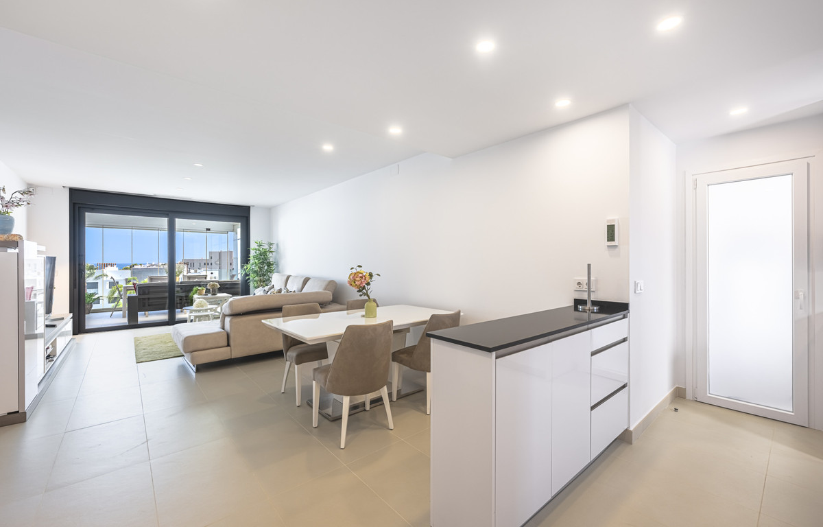 Appartement te koop in Estepona | 3 slaapkamers H5456470