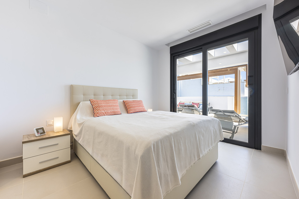 Appartement te koop in Estepona | 3 slaapkamers H5456470