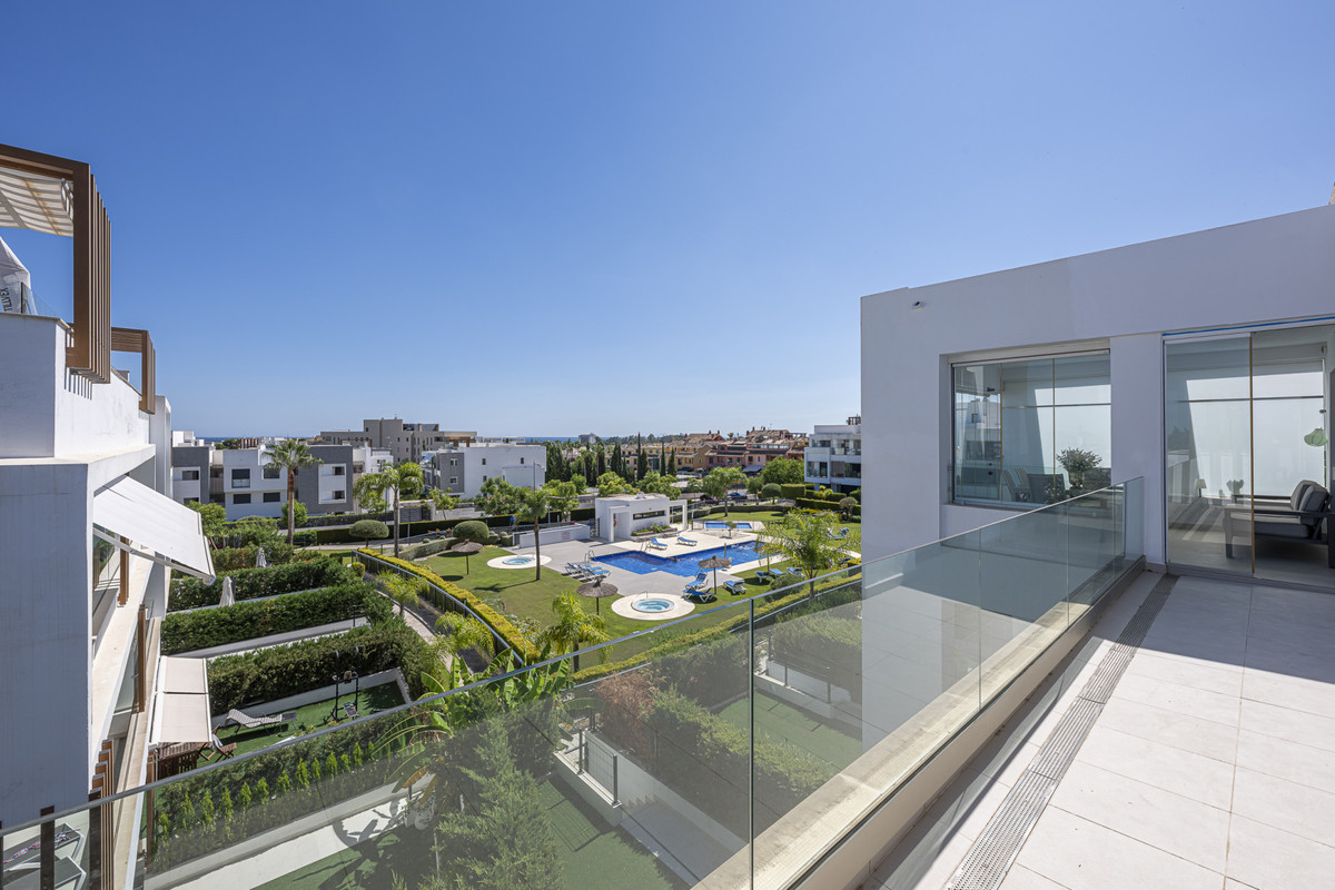 Appartement te koop in Estepona | 3 slaapkamers H5456470