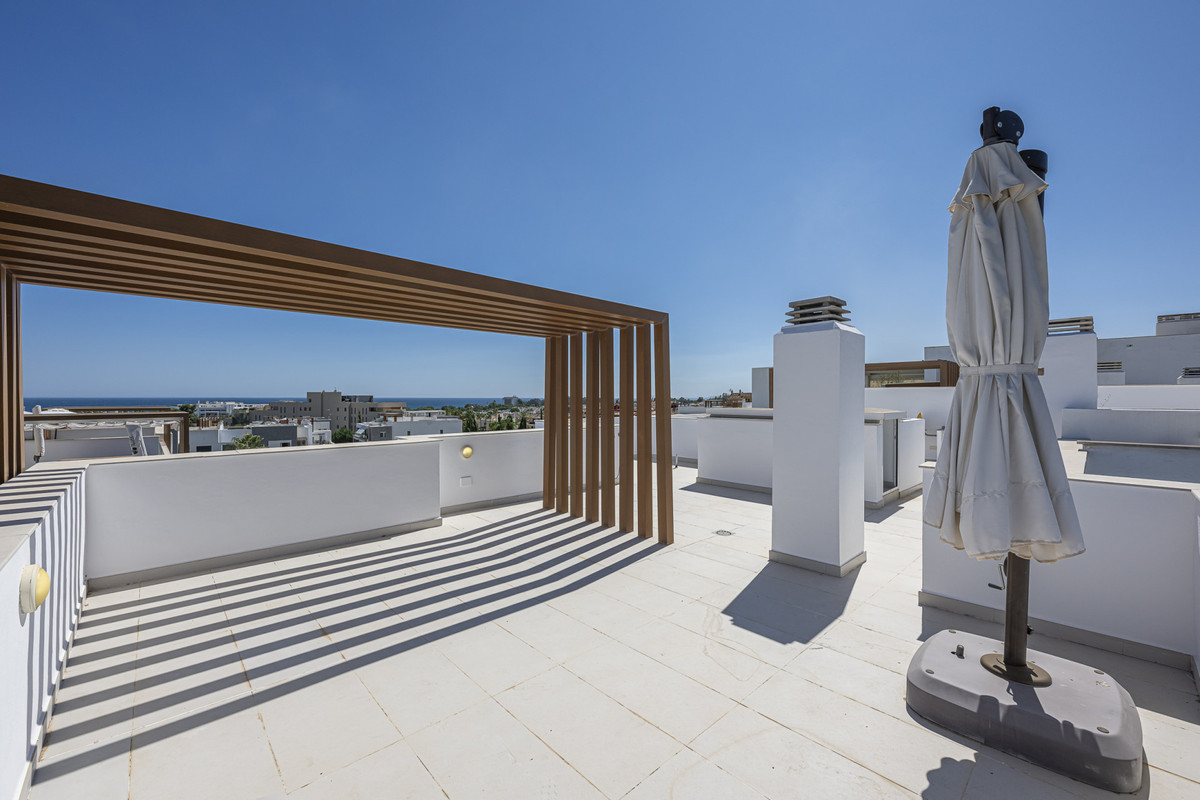Appartement te koop in Estepona | 3 slaapkamers H5456470